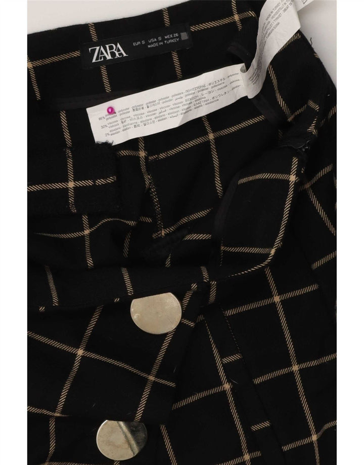 Zara Casual Shorts til kvinder Small W26 sort ternet polyester