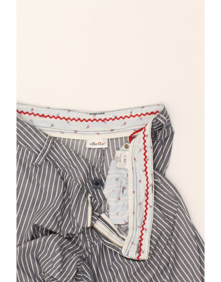 ELLESSE Womens Chino Shorts IT 42 Medium W30 Grey Pinstripe Cotton | Vintage Ellesse | Thrift | Second-Hand Ellesse | Used Clothing | Messina Hembry 