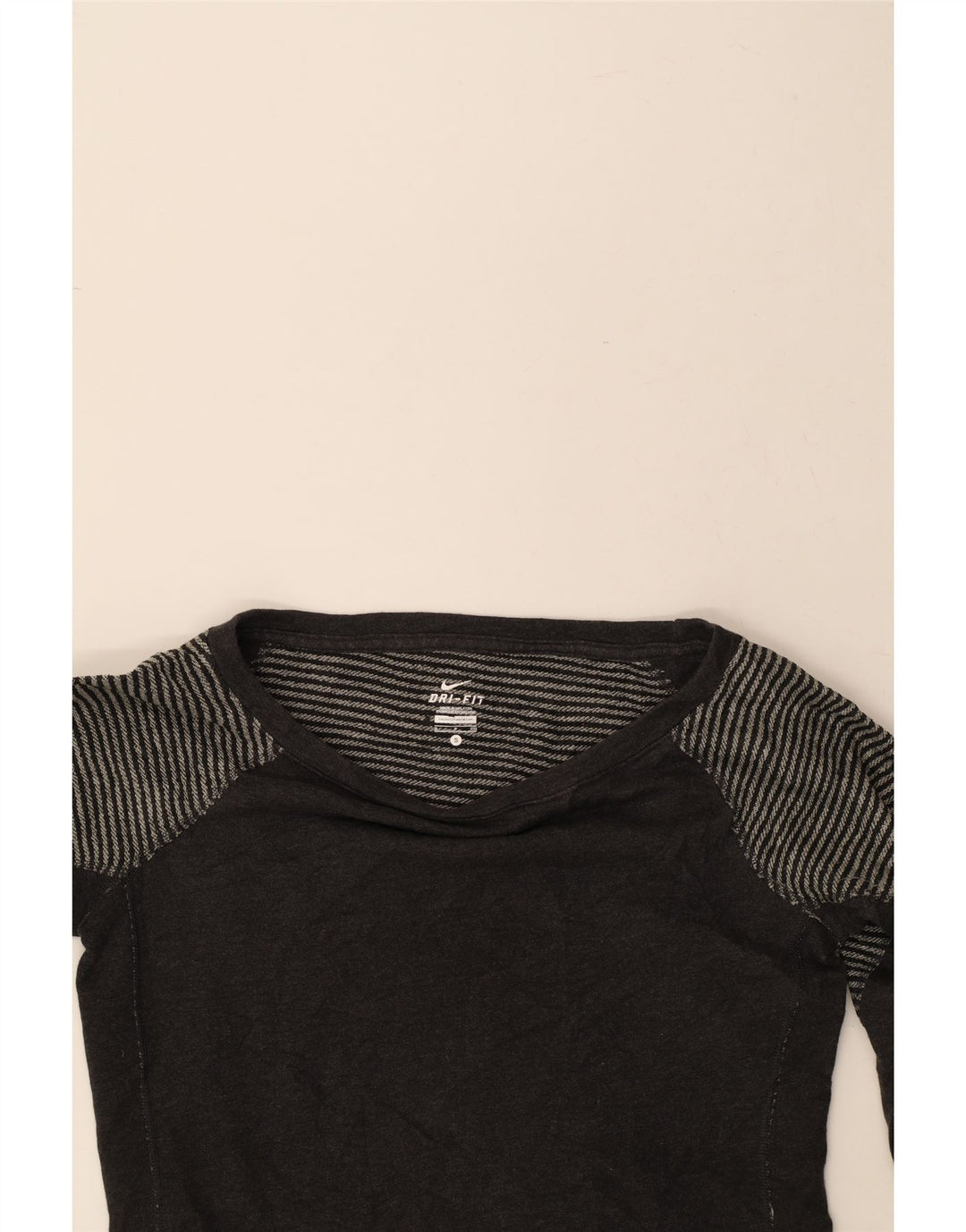NIKE Womens Dri Fit Oversized Sweatshirt Jumper UK 10 Small Grey Striped Vintage Nike and Second-Hand Nike from Messina Hembry 