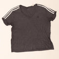 ADIDAS Womens T-Shirt Top UK 16 Large Grey Polyester Vintage Adidas and Second-Hand Adidas from Messina Hembry 