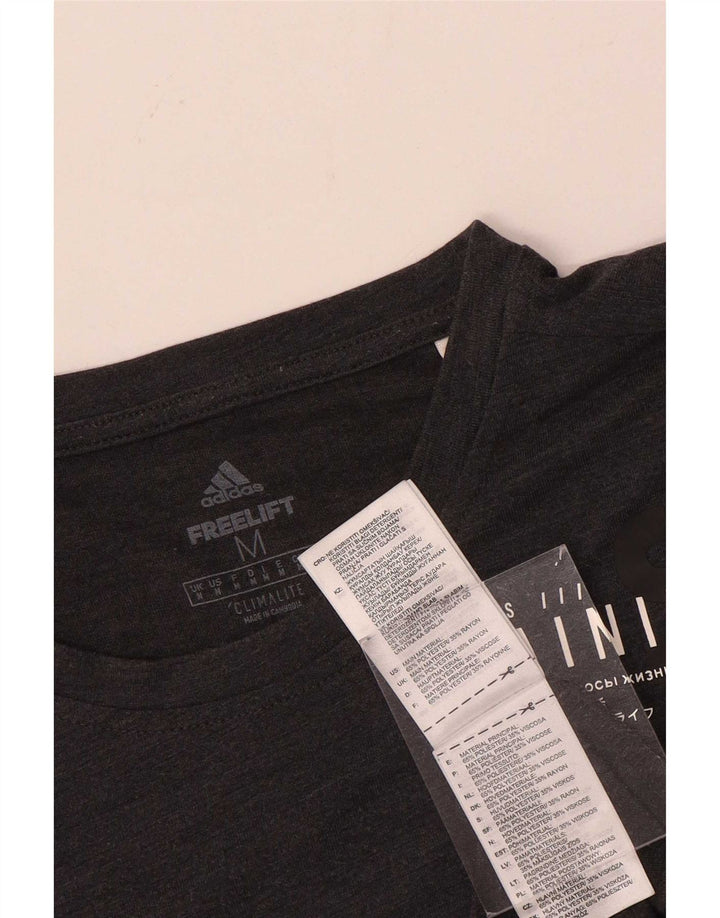 T-shirt grafica Adidas Climalite da uomo Top in poliestere grigio medio