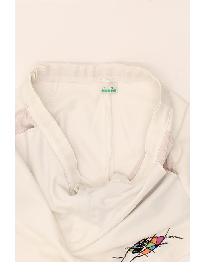 DIADORA Womens Graphic Chino Shorts W32 Large White Vintage Diadora and Second-Hand Diadora from Messina Hembry 