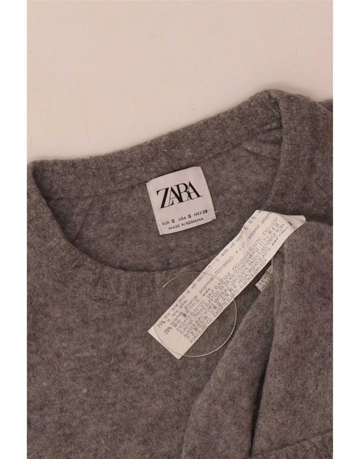 Suéter masculino Zara com gola canoa e lã cinza pequena