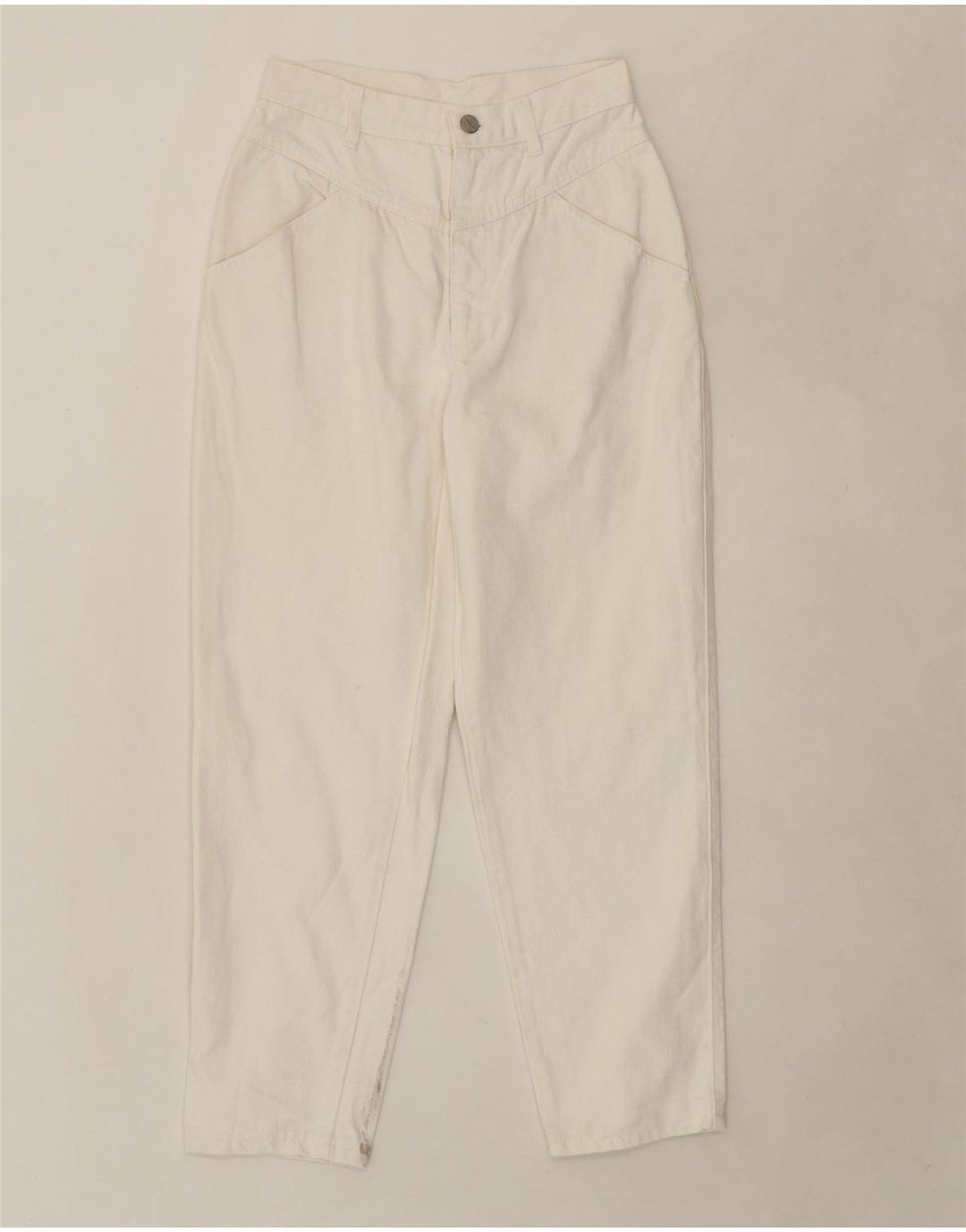 VINTAGE Womens Tapered Jeans W26 L27 White Vintage Vintage and Second-Hand Vintage from Messina Hembry 