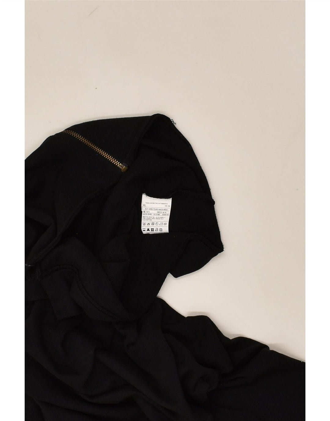 BENETTON Girls Graphic Tracksuit Top Jacket 10-11 Years XL Black Cotton | Vintage Benetton | Thrift | Second-Hand Benetton | Used Clothing | Messina Hembry 