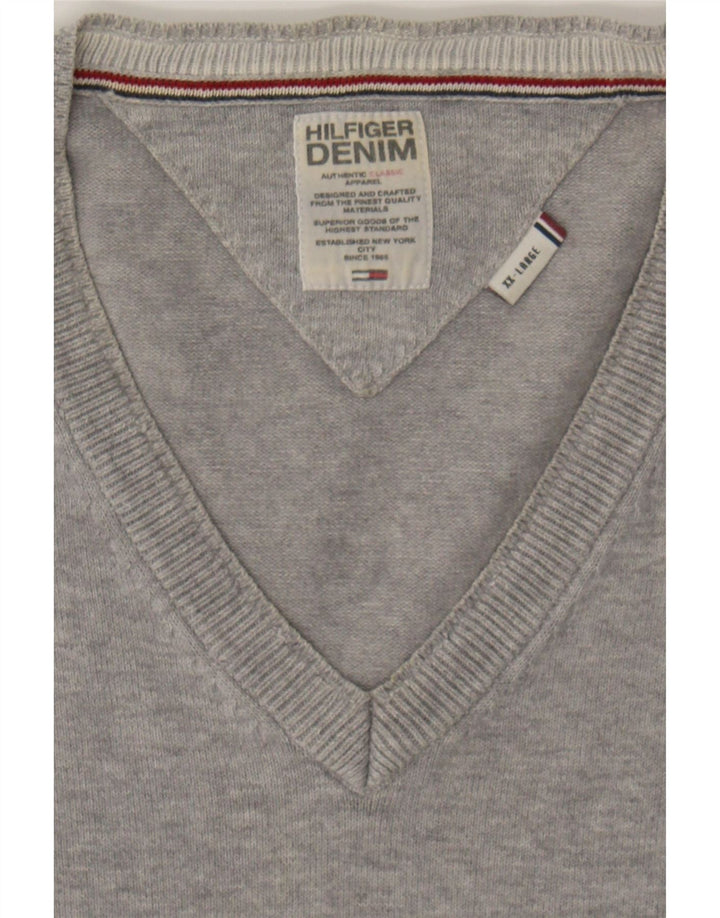TOMMY HILFIGER Mens V-Neck Jumper Sweater 2XL Grey Vintage Tommy Hilfiger and Second-Hand Tommy Hilfiger from Messina Hembry 