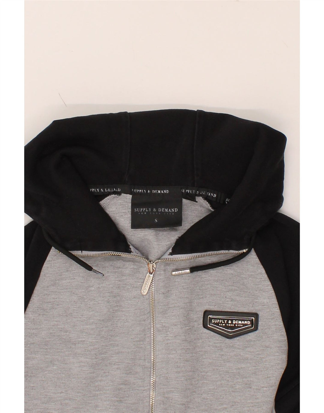 SUPPLY & DEMAND Mens Zip Hoodie Sweater Small Grey Colourblock Cotton Vintage Supply & Demand and Second-Hand Supply & Demand from Messina Hembry 