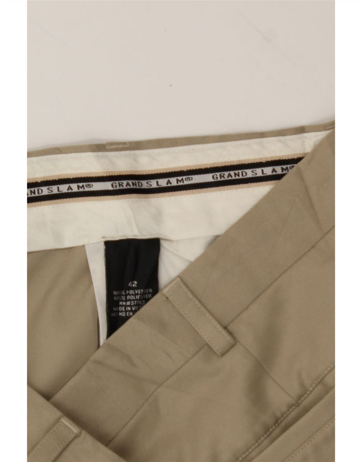 VINTAGE Mens Pegged Chino Shorts W42 2XL Beige Polyester Vintage Vintage and Second-Hand Vintage from Messina Hembry 