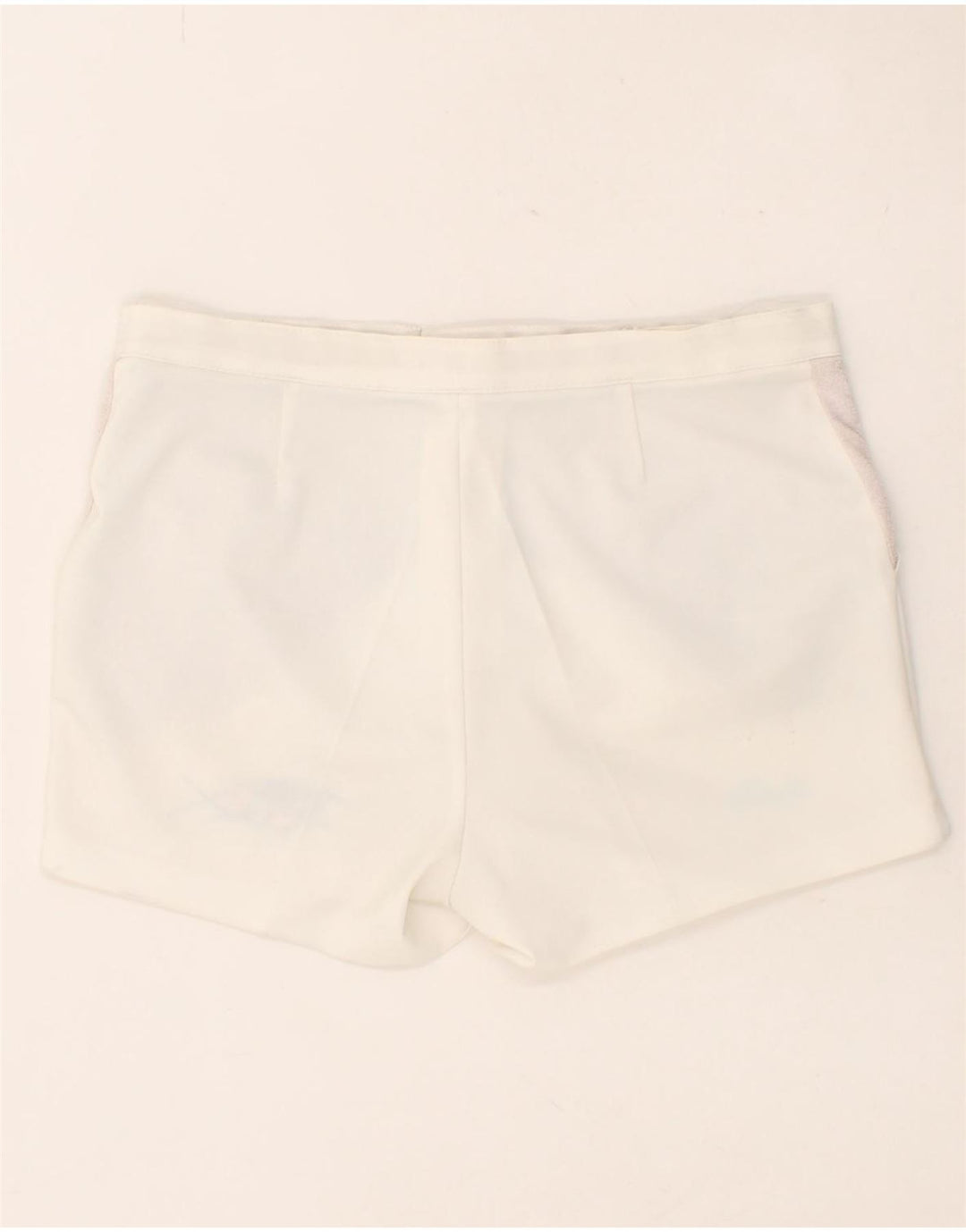 DIADORA Womens Graphic Chino Shorts W32 Large White Vintage Diadora and Second-Hand Diadora from Messina Hembry 