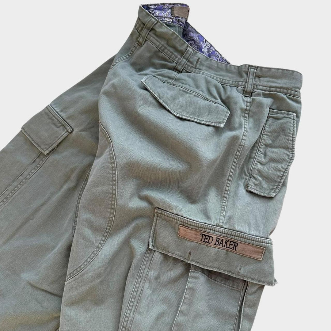 Y2K wide leg Ted Baker cargos - 32 waist