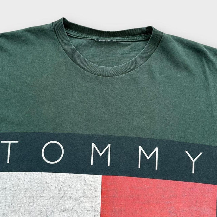 Tommy Hilfiger vintage tee - medium