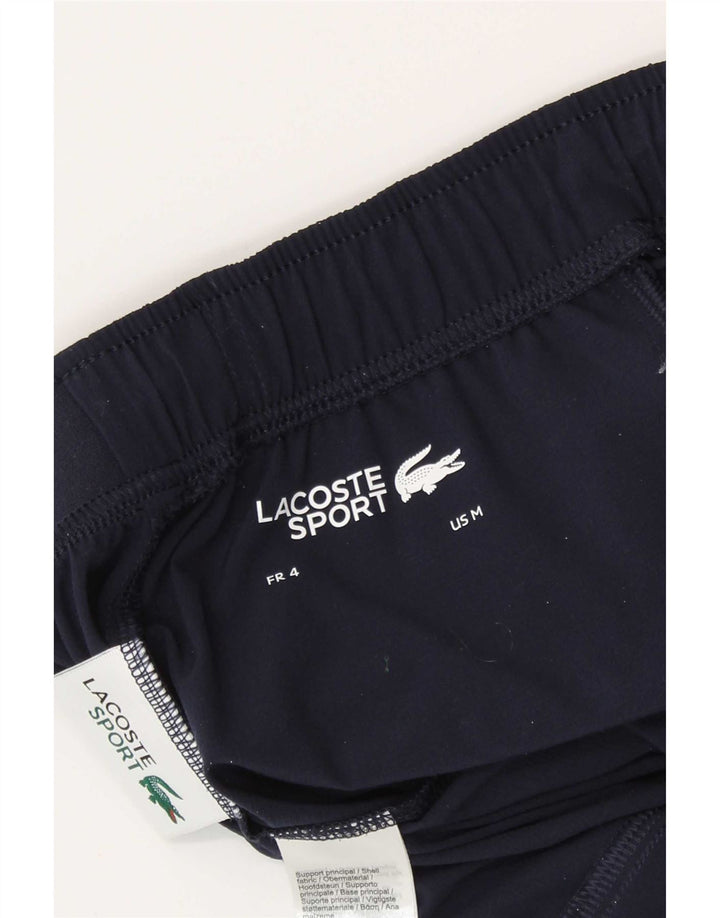 Lacoste Herre grafiske sportsshorts størrelse 4 Medium marineblå polyester