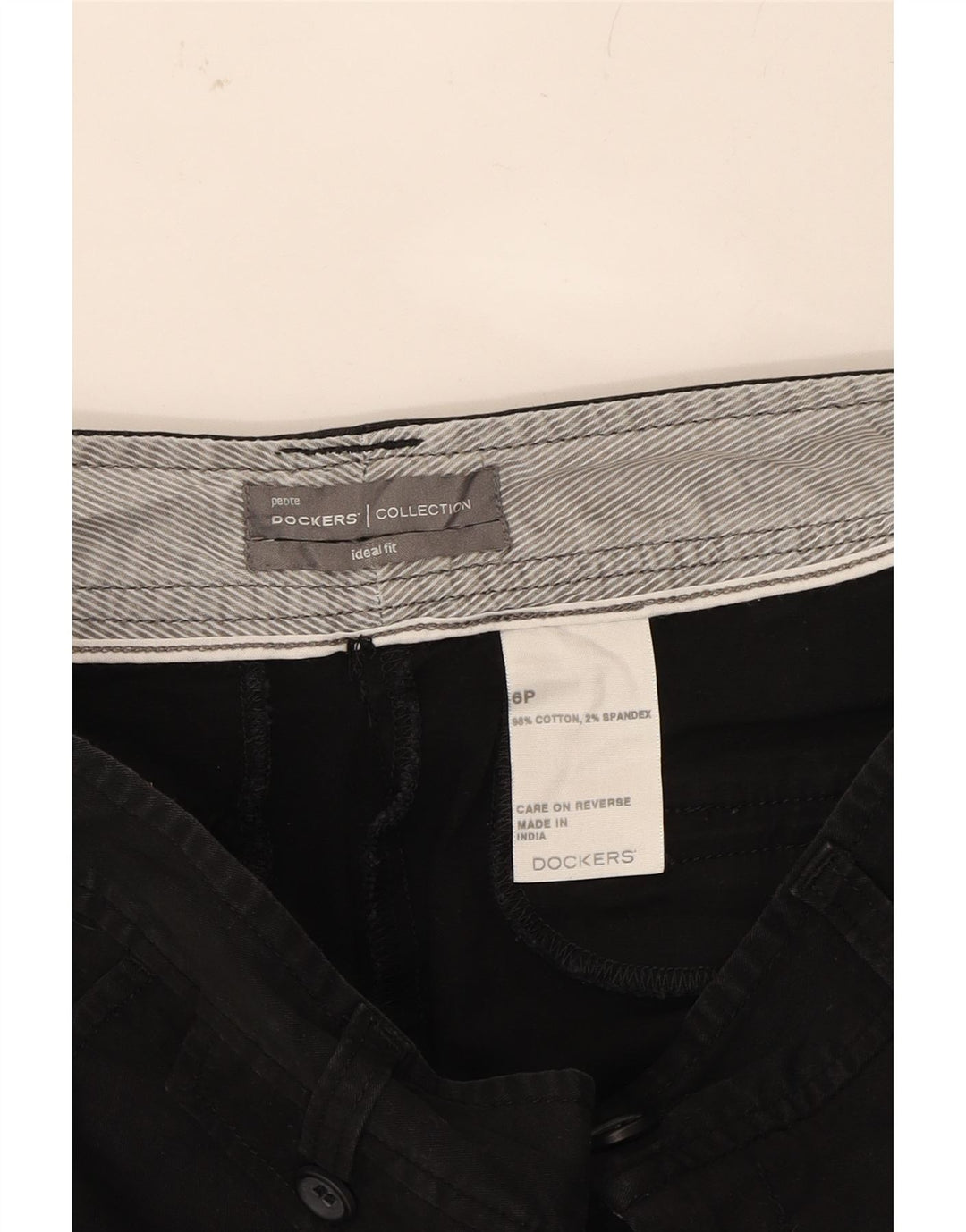 DOCKERS Womens Chino Shorts US 6 Medium W28  Black Cotton Vintage Dockers and Second-Hand Dockers from Messina Hembry 