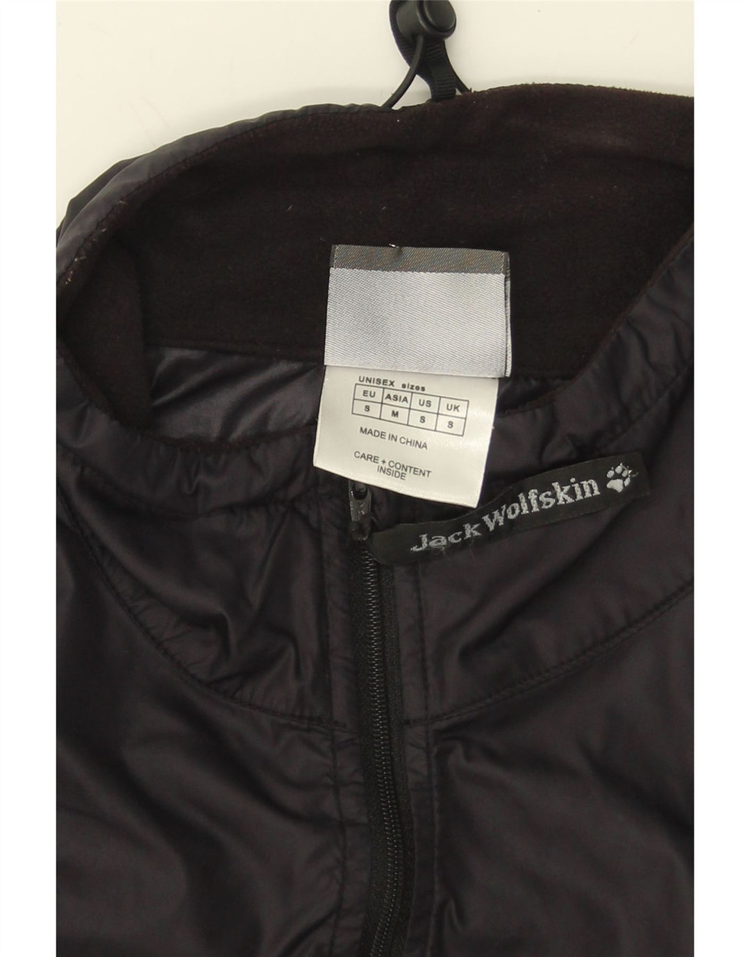 JACK WOLFSKIN Mens Rain Jacket UK 36 Small Black Polyamide Vintage Jack Wolfskin and Second-Hand Jack Wolfskin from Messina Hembry 
