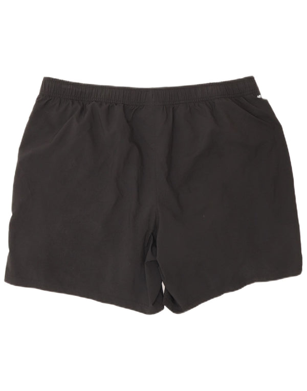 Pantaloncini sportivi regolari da uomo New Balance XL neri