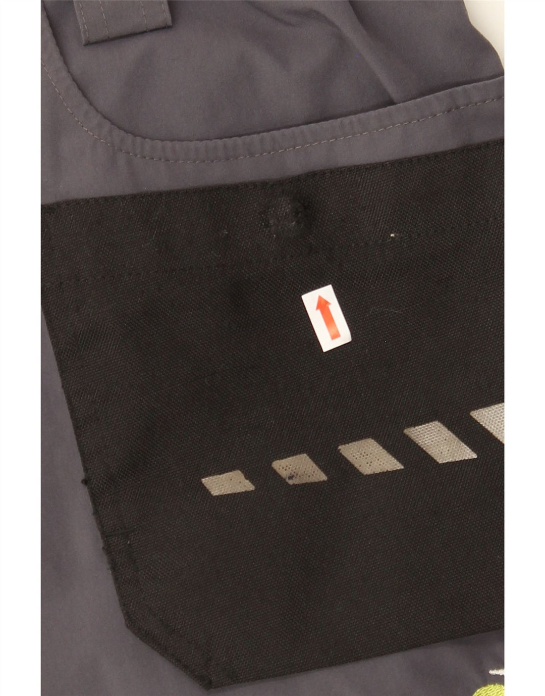 VINTAGE Mens Cargo Shorts Small W28  Grey Colourblock Polyester Vintage Vintage and Second-Hand Vintage from Messina Hembry 