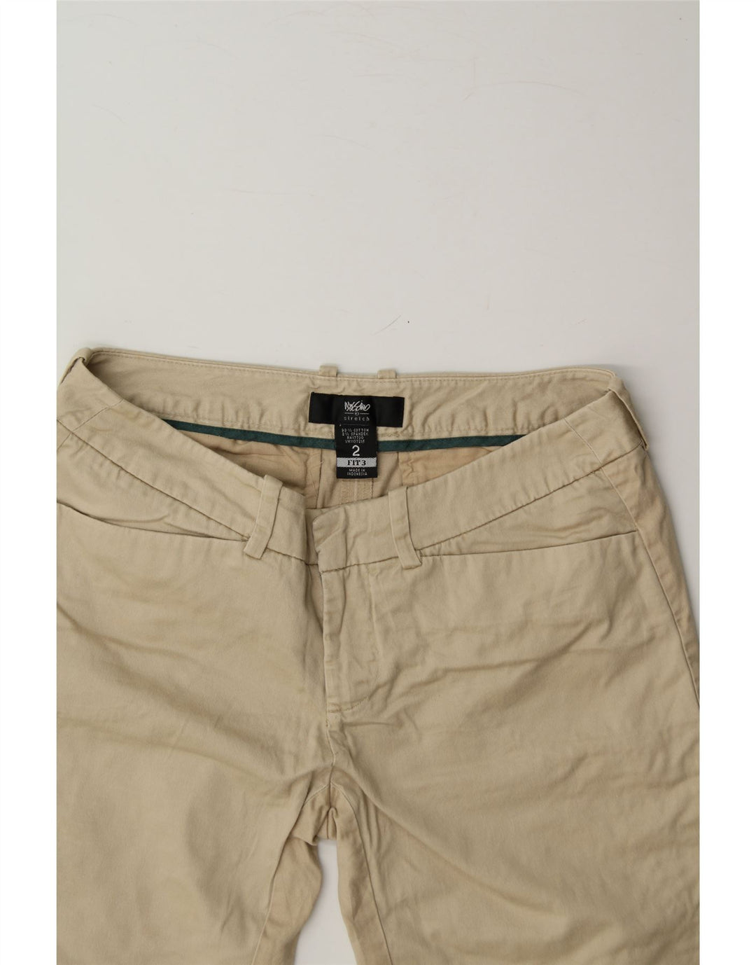 MOSSIMO Womens Stretch Bermuda Shorts US 2 XS W28  Beige Spandex Vintage Mossimo and Second-Hand Mossimo from Messina Hembry 