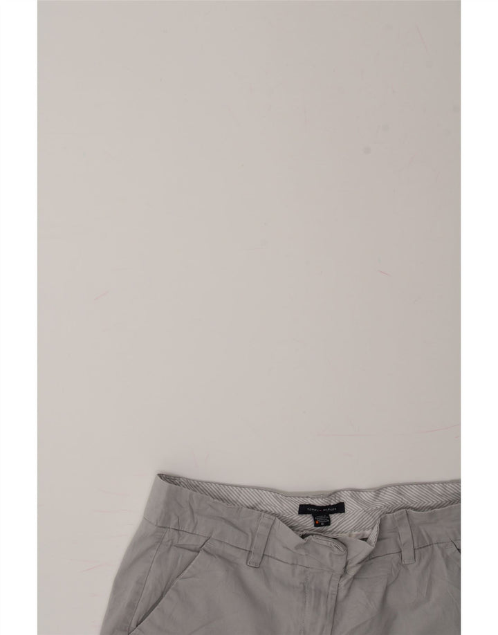 TOMMY HILFIGER Womens Chino Shorts US 6 Medium W30 Grey Cotton Vintage Tommy Hilfiger and Second-Hand Tommy Hilfiger from Messina Hembry 
