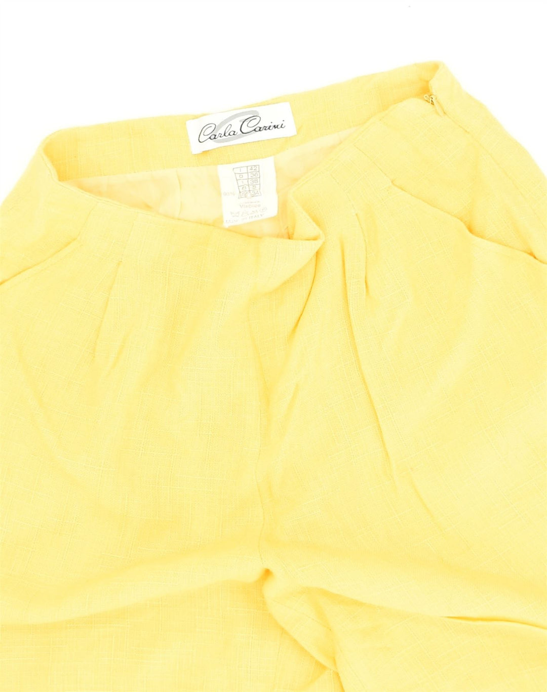 VINTAGE Womens High Waist Casual Shorts IT 42 Medium W26 Yellow Viscose | Vintage Vintage | Thrift | Second-Hand Vintage | Used Clothing | Messina Hembry 
