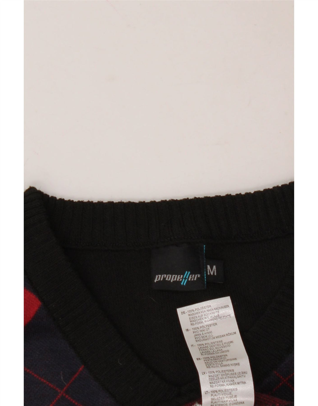 VINTAGE Mens V-Neck Jumper Sweater Medium Black Argyle/Diamond Polyester Vintage Vintage and Second-Hand Vintage from Messina Hembry 