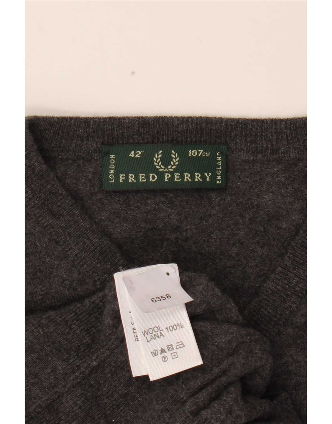Fred Perry Mens V-Neck Jumper Sweater Medium Grey Wool