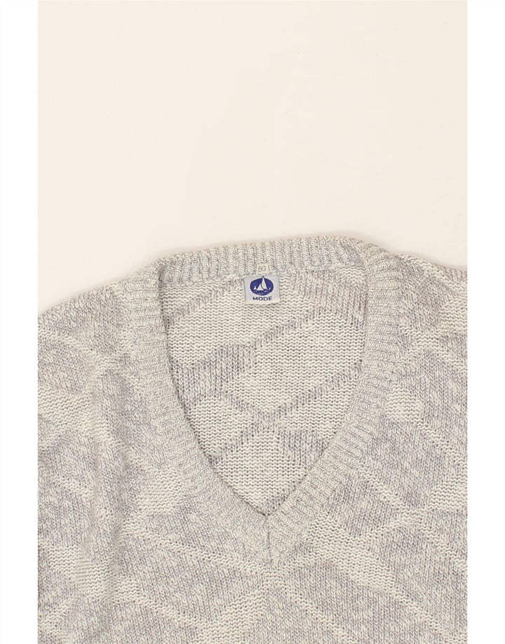 VINTAGE Mens V-Neck Jumper Sweater IT 50 Medium Grey Vintage Vintage and Second-Hand Vintage from Messina Hembry 