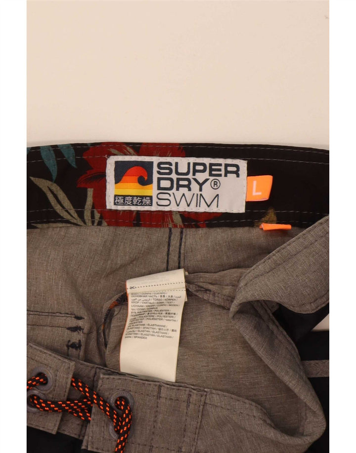 Pantaloncini da bagno da uomo Superdry grandi in poliestere a righe blu navy