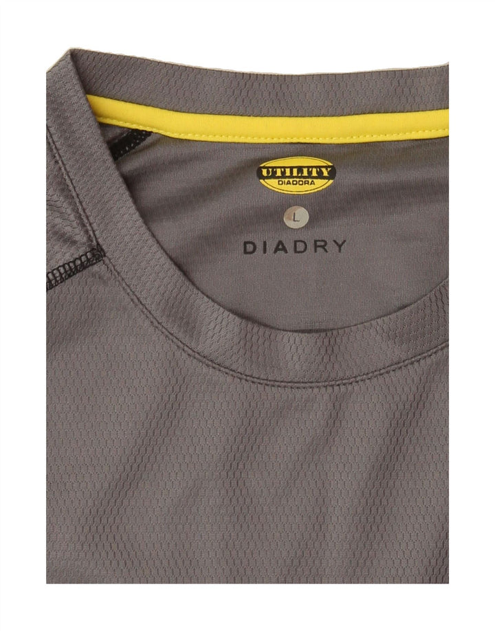 DIADORA Mens T-Shirt Top Large Grey Colourblock Vintage Diadora and Second-Hand Diadora from Messina Hembry 