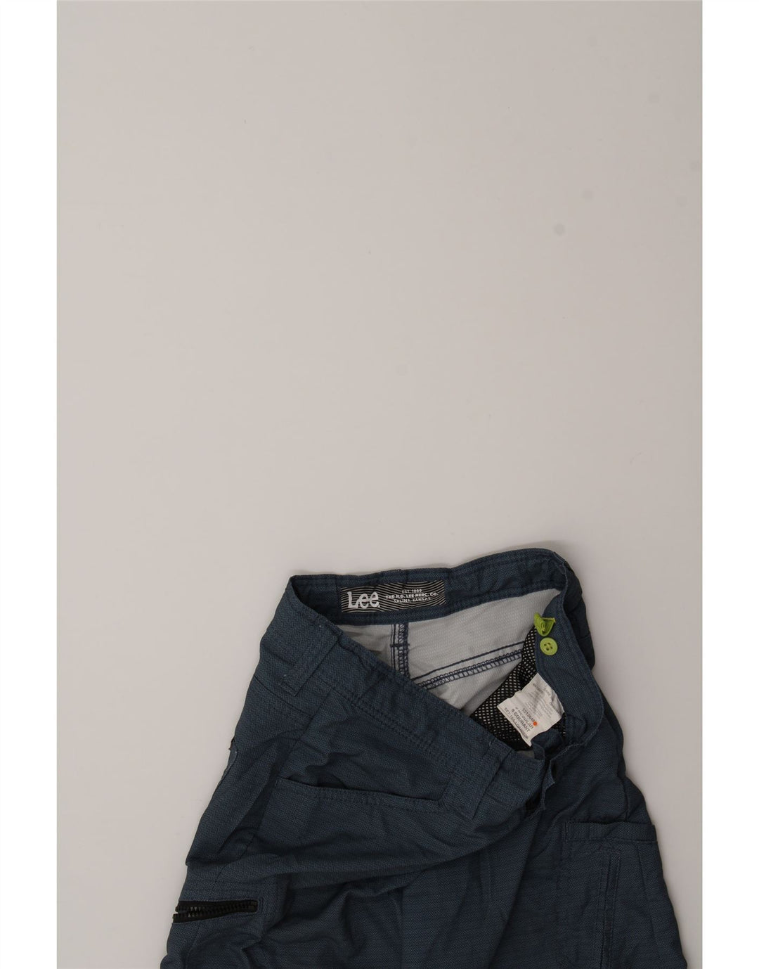 LEE Boys Cargo Shorts 7-8 Years W24 Blue Chevron Polyester Vintage Lee and Second-Hand Lee from Messina Hembry 